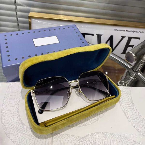 designer sunglasses elegant glasses fashion item for man woman optional good quality 0882sa, White;black
designer sunglasses elegant glasses fashion item for man woman optional good quality 0882sa, White;black