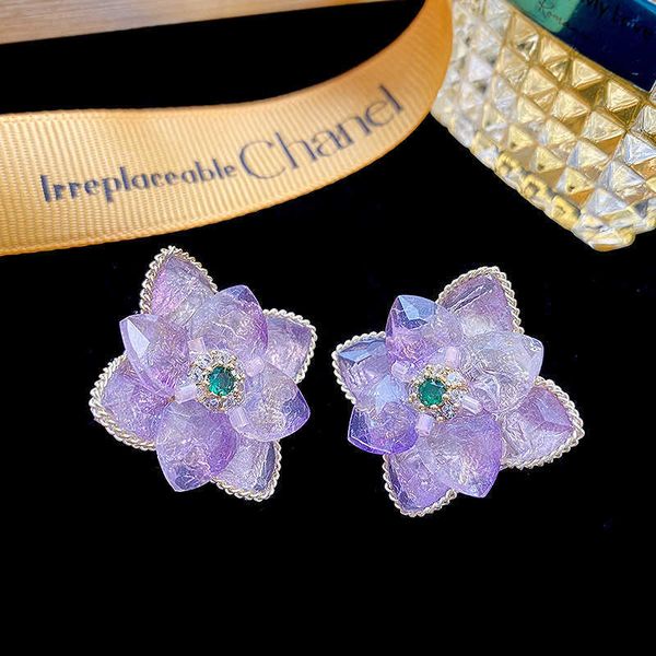 charm korean version purple crystal earrings are light and luxurious personalized niche design. spring summer new highend unique square 2306, Golden
charm korean version purple crystal earrings are light and luxurious personalized niche design. spring summer new highend unique square 2306, Golden