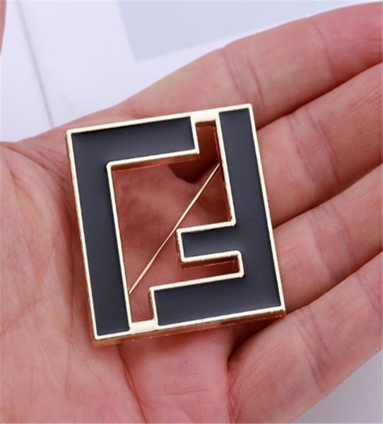 new monogram brooch alloy material simple temperament coat coat accessories men039s and women039s business accessories whole2135949, Gray
new monogram brooch alloy material simple temperament coat coat accessories men039s and women039s business accessories whole2135949, Gray