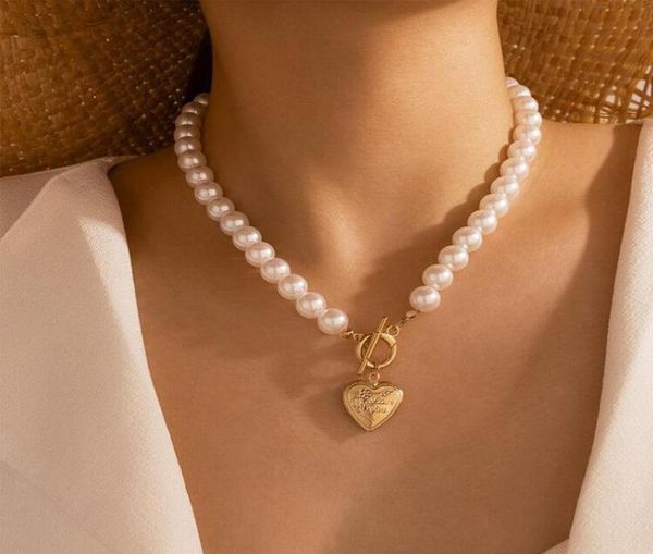 vintage pearl chains necklace collar statement pendant for women chain on the neck chocker punk jewelry friendship gift necklaces7316064, Silver
vintage pearl chains necklace collar statement pendant for women chain on the neck chocker punk jewelry friendship gift necklaces7316064, Silver