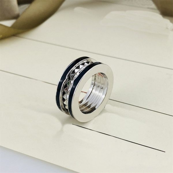 fashion designer ring luxury jewelry black white spring ceramic rings for women mens silver rings valentine's day gift 5-12 size
fashion designer ring luxury jewelry black white spring ceramic rings for women mens silver rings valentine's day gift 5-12 size