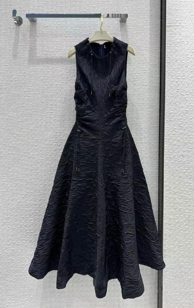 milan runway dresses 2023 new spring summer o neck sleeveless designer dress brand same style dress 0107111012078, Black
milan runway dresses 2023 new spring summer o neck sleeveless designer dress brand same style dress 0107111012078, Black