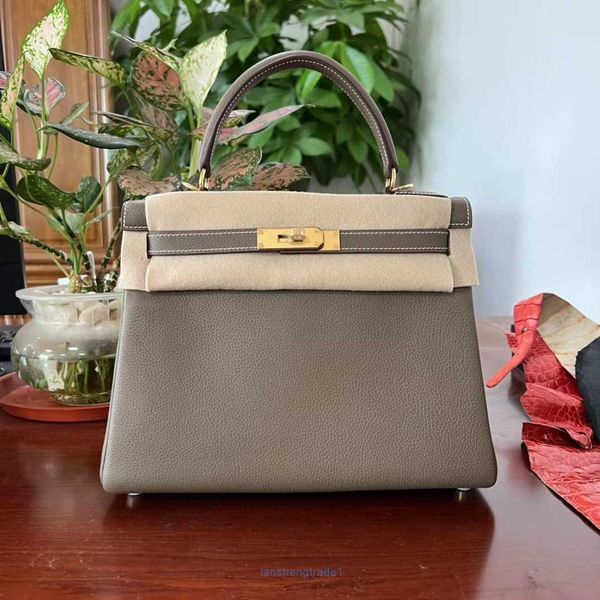 original luxury designer tote bags h home kelys online store pure handmade wax thread 25 28cm bag togo lychee grain cowhide portable one sho
original luxury designer tote bags h home kelys online store pure handmade wax thread 25 28cm bag togo lychee grain cowhide portable one sho