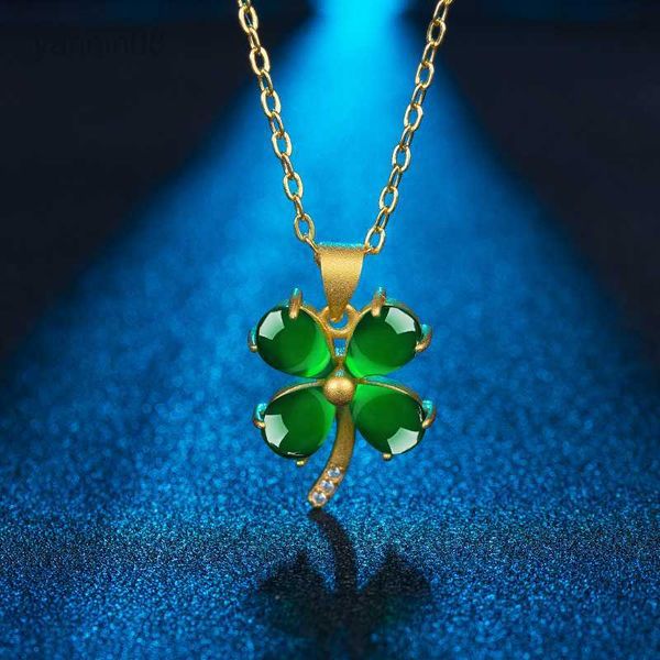 pendant necklaces natural green jade clover pendant necklace 925 silver fashion jewelry chalcedony amulet gifts hkd230712
pendant necklaces natural green jade clover pendant necklace 925 silver fashion jewelry chalcedony amulet gifts hkd230712
