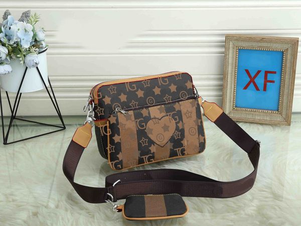 designers bag men's handbags shoulder bags brand messenger bag zipper fashion luxurys leather cross body waist pack
designers bag men's handbags shoulder bags brand messenger bag zipper fashion luxurys leather cross body waist pack