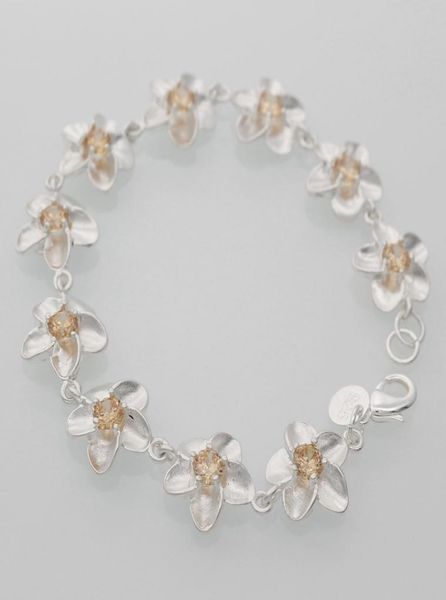 fine 925 sterling silver bracelet for women men2020 fashion 925 silver flower chain 8inch bracelet italy new arrival xmas gf3862562, Black
fine 925 sterling silver bracelet for women men2020 fashion 925 silver flower chain 8inch bracelet italy new arrival xmas gf3862562, Black
