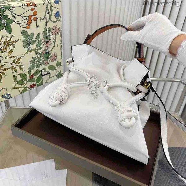 flamenco loew3 blessing bag bucket shoulder designer girl mini drawstring bags one cool straddle handheld 2023 women's ji9y
flamenco loew3 blessing bag bucket shoulder designer girl mini drawstring bags one cool straddle handheld 2023 women's ji9y