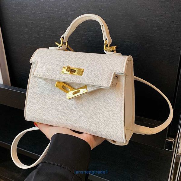 luxury designer tote bags h home kelys online store simple small bag for womens 2023 summer new fashion network red textured shoulder versat
luxury designer tote bags h home kelys online store simple small bag for womens 2023 summer new fashion network red textured shoulder versat