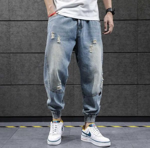 2020 new hip hop harem jeans pants men loose joggers denim casual sweatpants korea ankle length trousers streetwear s08044307056, Blue
2020 new hip hop harem jeans pants men loose joggers denim casual sweatpants korea ankle length trousers streetwear s08044307056, Blue