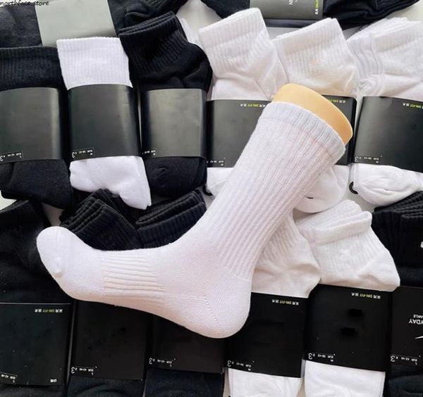 brand designer mens womens ten pairs letter printing socks luxury sports winter wool knitting keep warm stockings breathable6305132, Black
brand designer mens womens ten pairs letter printing socks luxury sports winter wool knitting keep warm stockings breathable6305132, Black