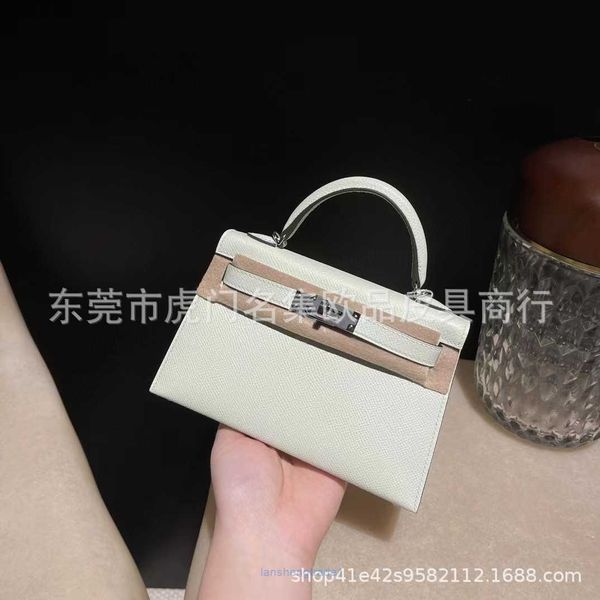original luxury designer tote bags h home kelys online store 2023 new network red same leather womens bag celebrity generation bubble gree w
original luxury designer tote bags h home kelys online store 2023 new network red same leather womens bag celebrity generation bubble gree w