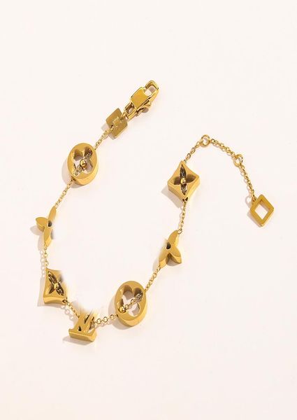 new fashionable classic chain bracelets women bangle 18k gold plated stainless steel crystal flower beads lovers gifts wristband c1482341, Black
new fashionable classic chain bracelets women bangle 18k gold plated stainless steel crystal flower beads lovers gifts wristband c1482341, Black