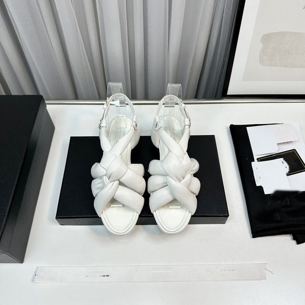 designer cc beach shoes outdoor sandals luxury slippers fashion slides women sandal gifts footwear black white j012
designer cc beach shoes outdoor sandals luxury slippers fashion slides women sandal gifts footwear black white j012