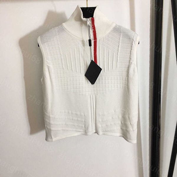 23ss womens knits womens designer clothing new embroidered letter red label rubber stand collar sleeveless knitted vest womens clothes, White
23ss womens knits womens designer clothing new embroidered letter red label rubber stand collar sleeveless knitted vest womens clothes, White