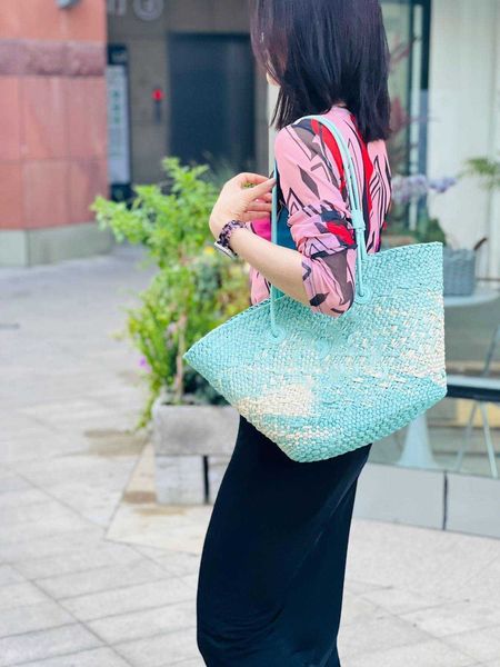 luxury designer loevve bag fashion tote shoulder canvas bags mint green family big handwoven french travel one vacation beach woven straw pu
luxury designer loevve bag fashion tote shoulder canvas bags mint green family big handwoven french travel one vacation beach woven straw pu