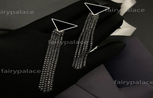 charm fashion tassel stud earrings simple european and american trendy letter earring women jewelry for party gift6372283, Golden;silver
charm fashion tassel stud earrings simple european and american trendy letter earring women jewelry for party gift6372283, Golden;silver