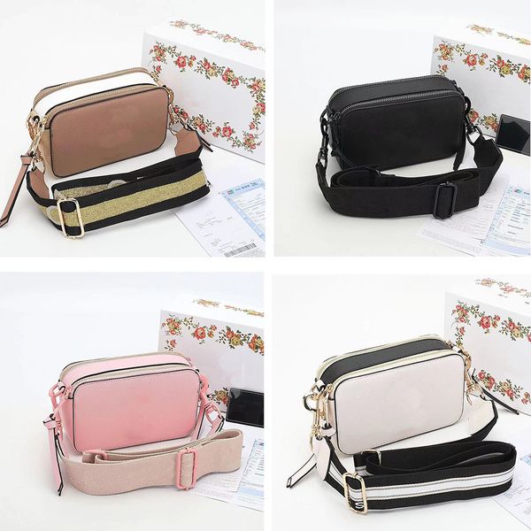 Designer bag snapshot multicolor shoulder bags camera crossbody glitter strap purse Dual Top Zip inside partition Removable Adjustable Webbing Strap purse, Box
Designer bag snapshot multicolor shoulder bags camera crossbody glitter strap purse Dual Top Zip inside partition Removable Adjustable Webbing Strap purse, Box