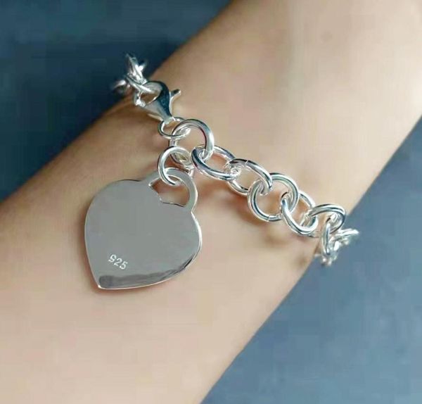 branded designed bracelet necklace heart thick style silver color for valentine039s day with gift box x22191 item1208312, Golden;silver
branded designed bracelet necklace heart thick style silver color for valentine039s day with gift box x22191 item1208312, Golden;silver