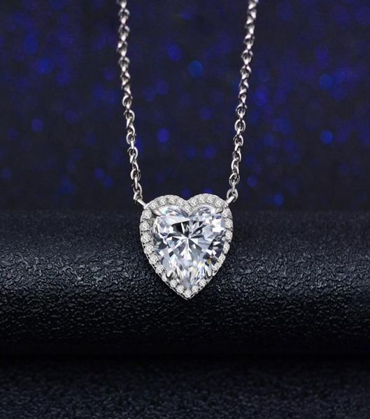 heart love 2ct moissanite pendant 925 sterling silver charm wedding pendants necklace for women party choker jewelry gift7902008
heart love 2ct moissanite pendant 925 sterling silver charm wedding pendants necklace for women party choker jewelry gift7902008