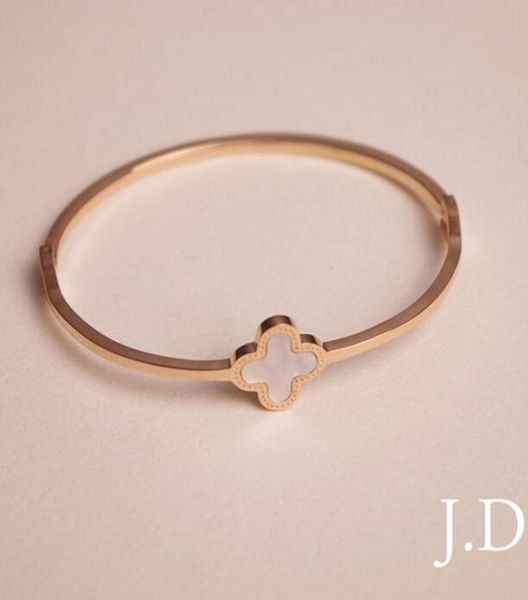 fashion white shell clover flower women bracelet 316l stainless steel brand lucky fourleaf cuff bangle for valentine day gift6893056, Black
fashion white shell clover flower women bracelet 316l stainless steel brand lucky fourleaf cuff bangle for valentine day gift6893056, Black