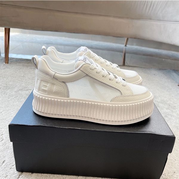 women mesh genuine leather stitching sneakers pantshoes lace-up casual shoes breathable with box delivery eu35-40, Black
women mesh genuine leather stitching sneakers pantshoes lace-up casual shoes breathable with box delivery eu35-40, Black