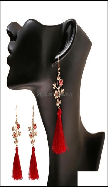 dangle chandelier earrings jewelry retro ethnic fashion long gold color alloy luxury zircon inlaid flower pendant red cotton silk 6240664, Silver
dangle chandelier earrings jewelry retro ethnic fashion long gold color alloy luxury zircon inlaid flower pendant red cotton silk 6240664, Silver