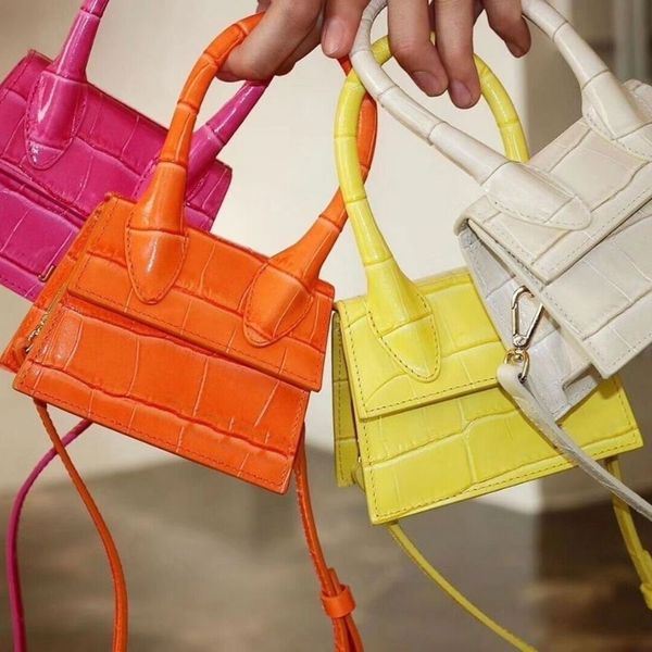 designer bag le chiquito signature leather mini handbag women purse shoulder tote luxury crossbody bag wallet
designer bag le chiquito signature leather mini handbag women purse shoulder tote luxury crossbody bag wallet