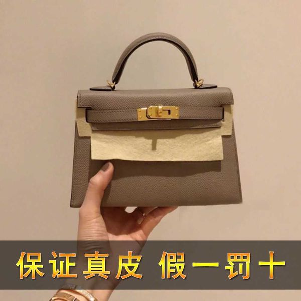 luxury designer tote bags h home kelys online store high end leather bag for women 2023 new fashion versatile small portable shoulder messen
luxury designer tote bags h home kelys online store high end leather bag for women 2023 new fashion versatile small portable shoulder messen
