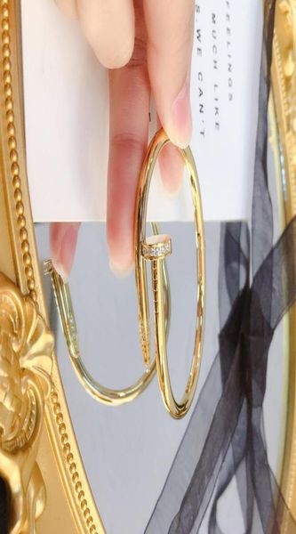 sell bracelets women bangle luxury designer letter jewelry crystal 18k gold plated stainless steel lovers gift bangles mens br7195858, Black
sell bracelets women bangle luxury designer letter jewelry crystal 18k gold plated stainless steel lovers gift bangles mens br7195858, Black