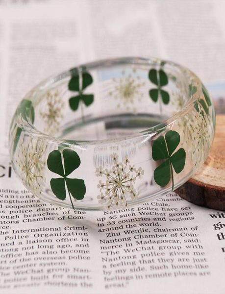 ladies new green plant fourleaf clover bracelet lace resin dried flower bracelets polished craft jewelry natural gift bracelet5096045, Golden;silver
ladies new green plant fourleaf clover bracelet lace resin dried flower bracelets polished craft jewelry natural gift bracelet5096045, Golden;silver