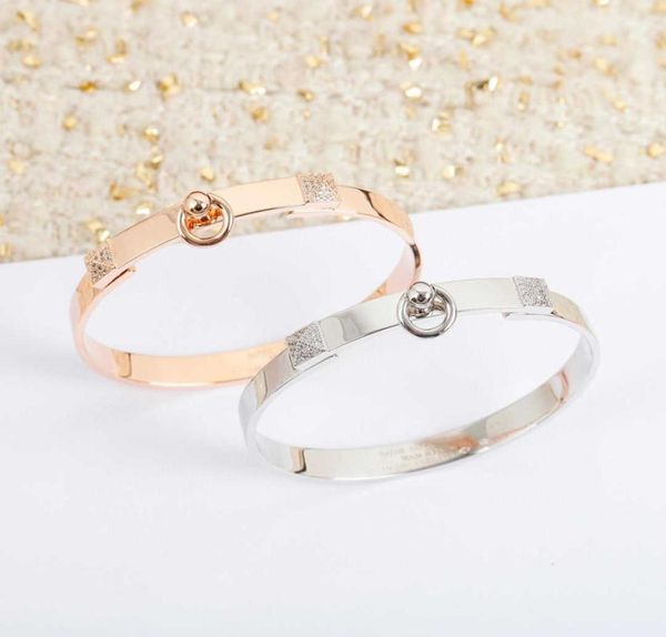 luxury h brand pure 925 sterling silver jewelry for women lock bangle rose gold knot bangle wedding jewelry engagement bracelet ha4188420, Black
luxury h brand pure 925 sterling silver jewelry for women lock bangle rose gold knot bangle wedding jewelry engagement bracelet ha4188420, Black