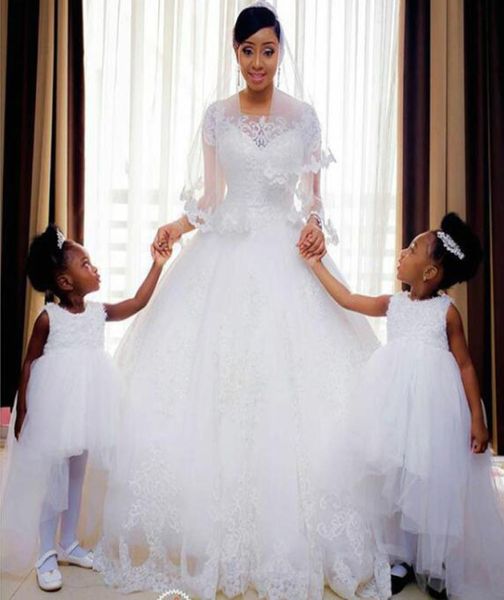 white ivory castle princess african short sleeve vintage lace appliques ball gown wedding dress long train bridal plus size vestid5432860
white ivory castle princess african short sleeve vintage lace appliques ball gown wedding dress long train bridal plus size vestid5432860
