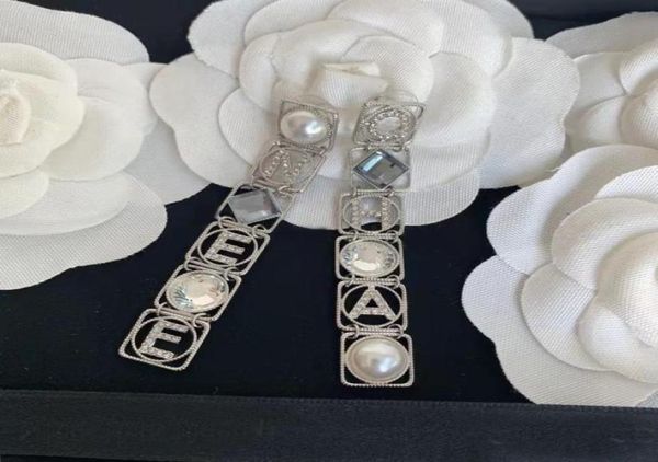 2021 new white gold pearl letters diamond dangle chandelier earrings aretes orecchini for women party lovers gift engagement jewel5487385, Silver
2021 new white gold pearl letters diamond dangle chandelier earrings aretes orecchini for women party lovers gift engagement jewel5487385, Silver