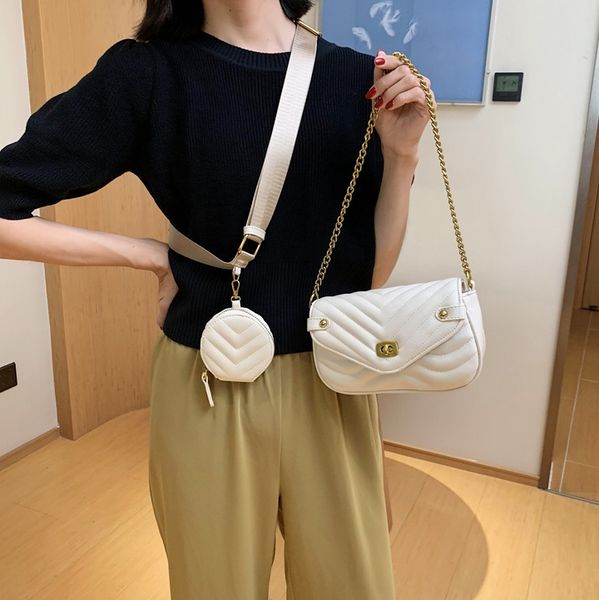 2021 women new designers handbags purses women crossbody bag shoulder bags messenger bag fringe chain bag wallet clutch bags 2
2021 women new designers handbags purses women crossbody bag shoulder bags messenger bag fringe chain bag wallet clutch bags 2