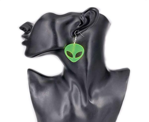 fashion creative green alien charm simulation of mineral water bottles earrings cute handmade womens jewelry9998820, Golden
fashion creative green alien charm simulation of mineral water bottles earrings cute handmade womens jewelry9998820, Golden