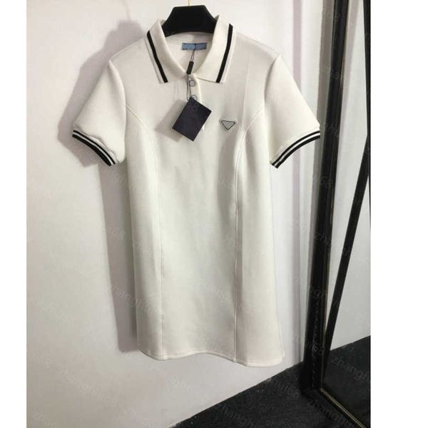 23ss women dresses summer dress womens designer clothing letter triangle label letter button-down polo collar short-sleeved dress womens clo, Black;gray
23ss women dresses summer dress womens designer clothing letter triangle label letter button-down polo collar short-sleeved dress womens clo, Black;gray