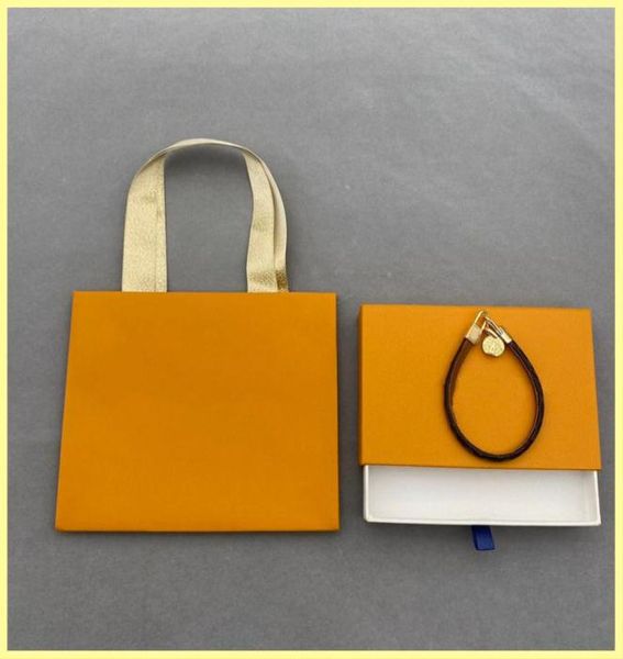 women luxury designer bracelet mens bracelets jewelry womens leather bracelet with lock gold pendant bracelets l brand 2021 2108232424781, Golden;silver
women luxury designer bracelet mens bracelets jewelry womens leather bracelet with lock gold pendant bracelets l brand 2021 2108232424781, Golden;silver