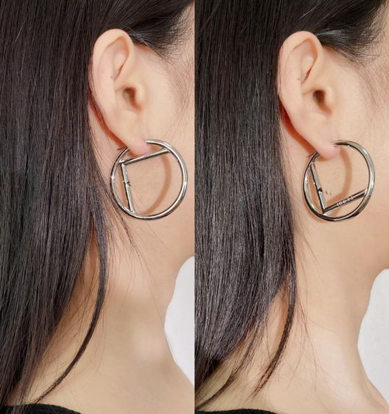 3 4 5cm size hoops earrings designer fashion big hoop huggie f letters luxurys exaggerate copper earring brands women jewelry birt7801971, Golden;silver
3 4 5cm size hoops earrings designer fashion big hoop huggie f letters luxurys exaggerate copper earring brands women jewelry birt7801971, Golden;silver
