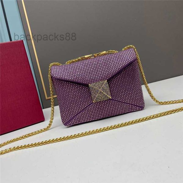 inlaid bag beach women diamond crossbody bags fashionable luxurys designer handbags crystal large rivet underarm leather handbag d4nm
inlaid bag beach women diamond crossbody bags fashionable luxurys designer handbags crystal large rivet underarm leather handbag d4nm