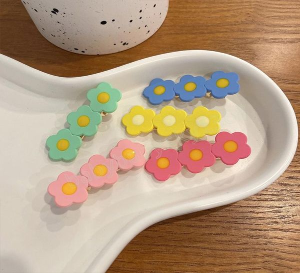 cartoon baby girls hair clips cute candy color children flower kids barrettes women side clip hair accessories4174269, Slivery;white
cartoon baby girls hair clips cute candy color children flower kids barrettes women side clip hair accessories4174269, Slivery;white