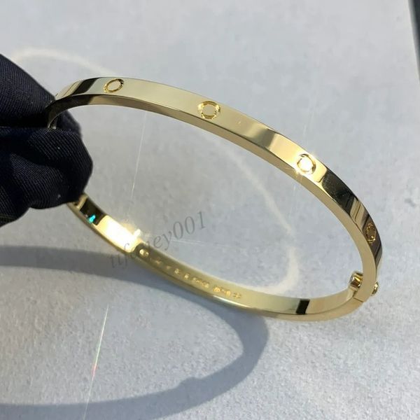 love bangle narrow version bracelet gold plated 18 k three times never fade europe size with box official replica luxury brand ladies bangle, Black
love bangle narrow version bracelet gold plated 18 k three times never fade europe size with box official replica luxury brand ladies bangle, Black