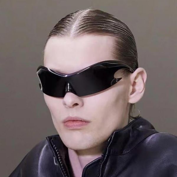 fashion design y2k millennium sports cool windproof dazzling sunglasses male future technology punk style one-piece sunglasses female, White;black
fashion design y2k millennium sports cool windproof dazzling sunglasses male future technology punk style one-piece sunglasses female, White;black
