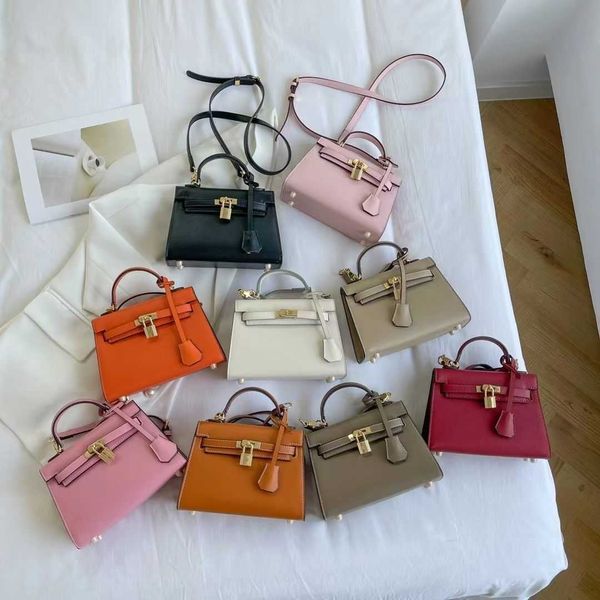 designer h home tote bags for women online store bag women 2023 second generation high end western style versatile portable one shoulder mes
designer h home tote bags for women online store bag women 2023 second generation high end western style versatile portable one shoulder mes