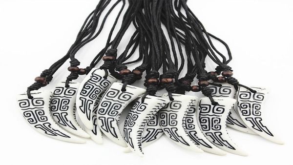 fashion whole 12pcslot cool imitation wolf tooth pendant necklace hand carving lucky pattern necklace choker for men women08505336, Silver
fashion whole 12pcslot cool imitation wolf tooth pendant necklace hand carving lucky pattern necklace choker for men women08505336, Silver