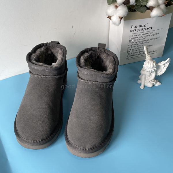 designer outdoor shoes snow boots women's 54mini foam sole with cashmere warm winter casual shoes cotton shoes soft leather handmade sh, Black
designer outdoor shoes snow boots women's 54mini foam sole with cashmere warm winter casual shoes cotton shoes soft leather handmade sh, Black