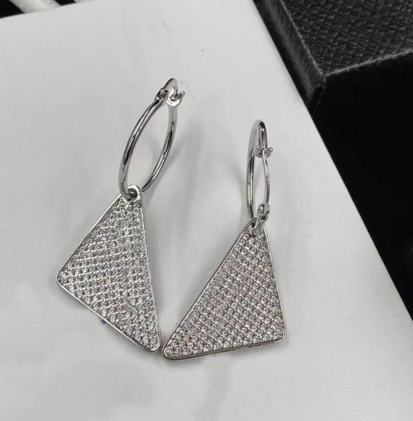 fashion classic triangle pendant charm earrings aretes full diamonds designer earrings for women5569775, Golden
fashion classic triangle pendant charm earrings aretes full diamonds designer earrings for women5569775, Golden