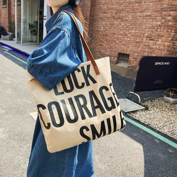 letter printed canvas bag with large capacity casual commuting one shoulder bag versatile internet red tote bag niche
letter printed canvas bag with large capacity casual commuting one shoulder bag versatile internet red tote bag niche
