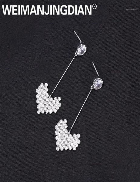 weimanjingdian new arrival cubic zirconia cz crystal pave setting heart dangle chandelier earrings for women or girls19311526, Silver
weimanjingdian new arrival cubic zirconia cz crystal pave setting heart dangle chandelier earrings for women or girls19311526, Silver