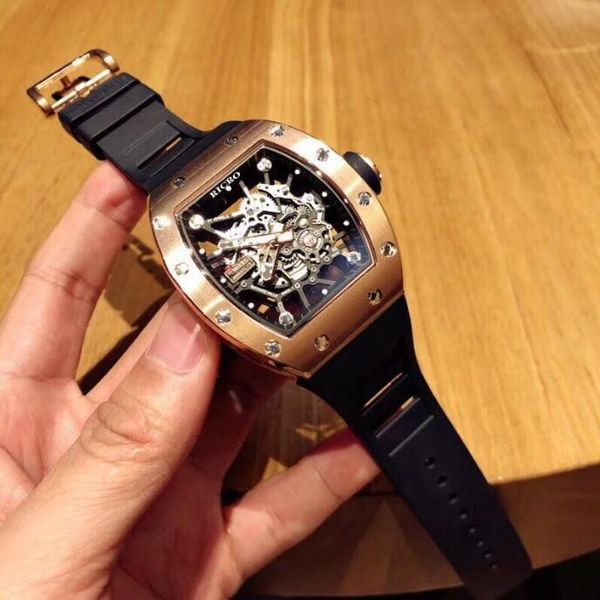 men's automatic mechanical watch japan west iron city movement natural rubber watchband size 42mm 316 fine steel--1, Slivery;brown 
men's automatic mechanical watch japan west iron city movement natural rubber watchband size 42mm 316 fine steel--1, Slivery;brown