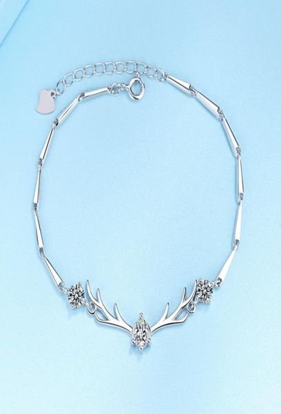 925 sterling silver one deer with you bracelet simple design antler hand decoration christmas valentine039s day gift4472225, Golden;silver
925 sterling silver one deer with you bracelet simple design antler hand decoration christmas valentine039s day gift4472225, Golden;silver